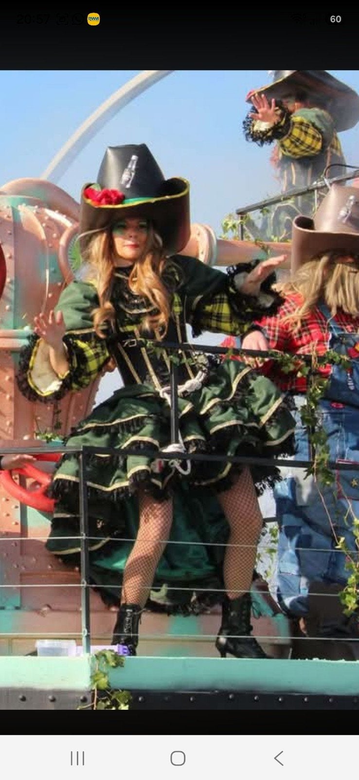 Carnavalskleding voor carnavalswagen  of loopgroep, Kleding | Dames, Ophalen, Carnaval, Maat 42/44 (L), Zo goed als nieuw