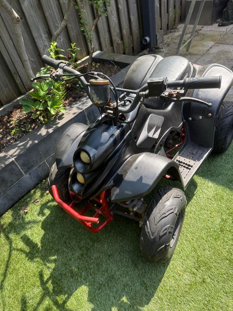 Kinderquad - elektrische, Ophalen, Zo goed als nieuw