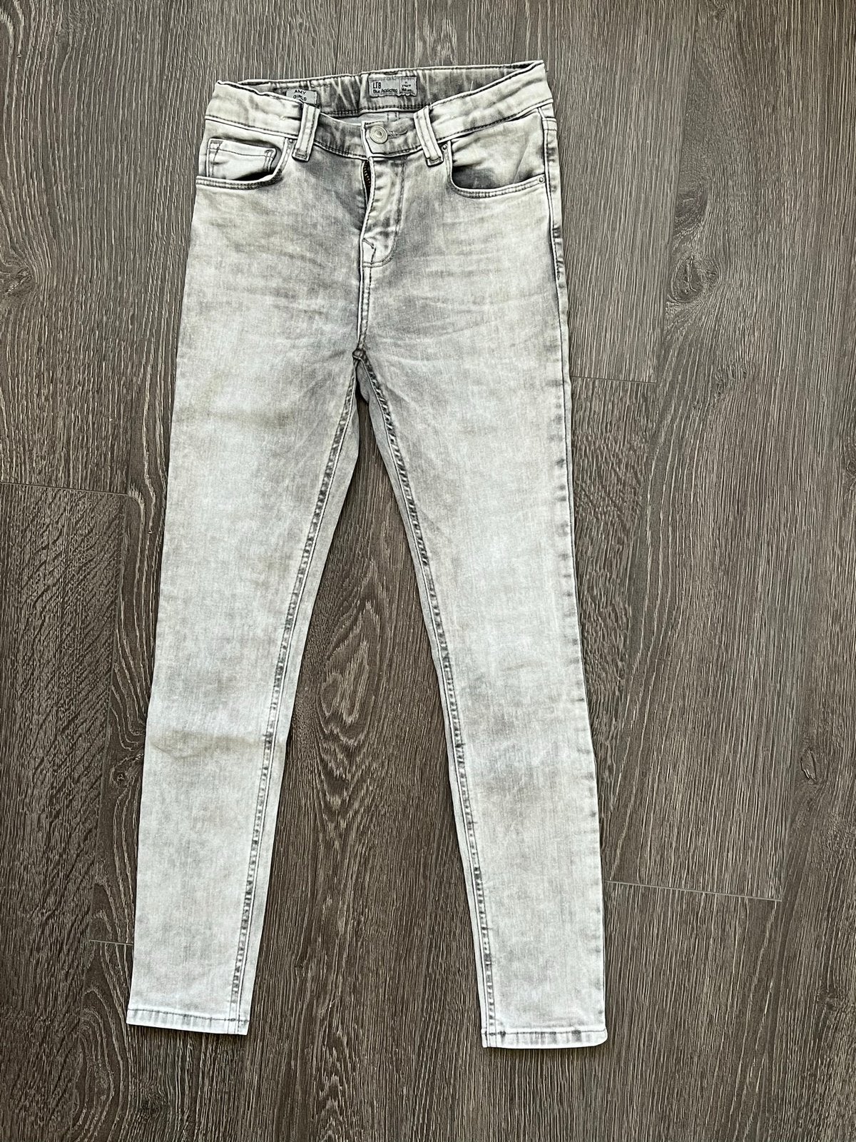Meisjes skinny jeans / spijkerbroek grijs LTB mt 146, Ophalen of Verzenden, Zo goed als nieuw, Meisje, Broek