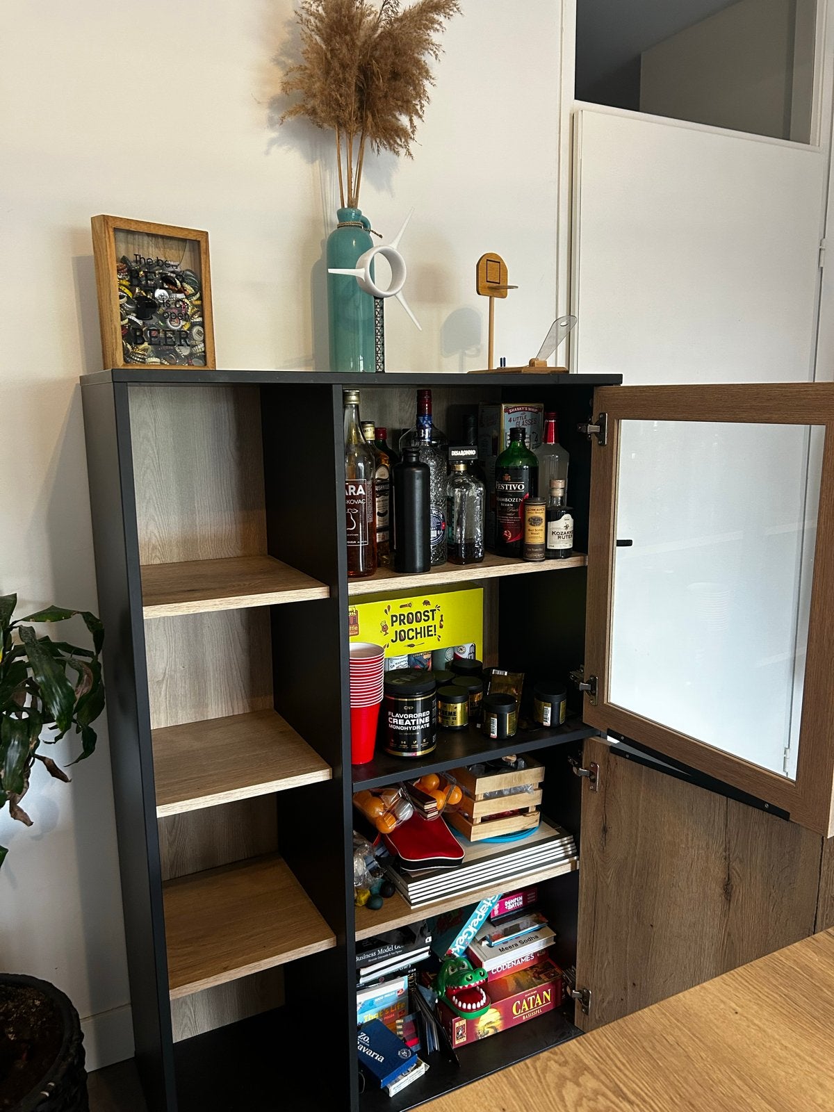 Mooie kast, ideaal voor drank of complete inrichting, Ophalen of Verzenden, Zo goed als nieuw
