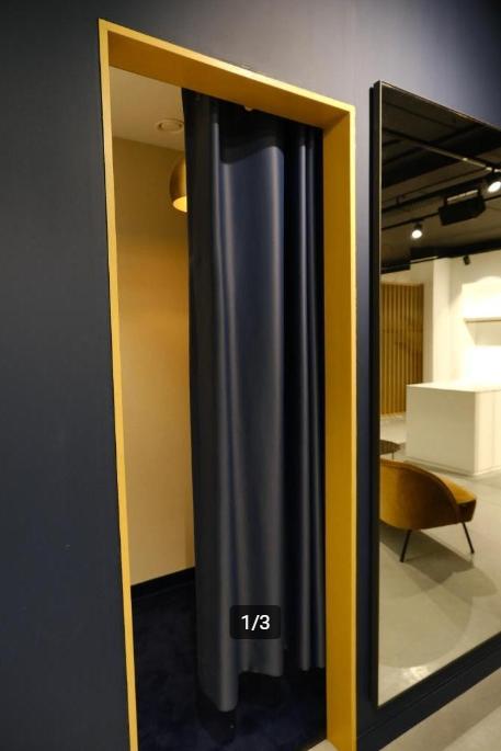 Gordijn velvet blue, 100 tot 150 cm, 200 cm of meer, Ophalen of Verzenden, Zo goed als nieuw