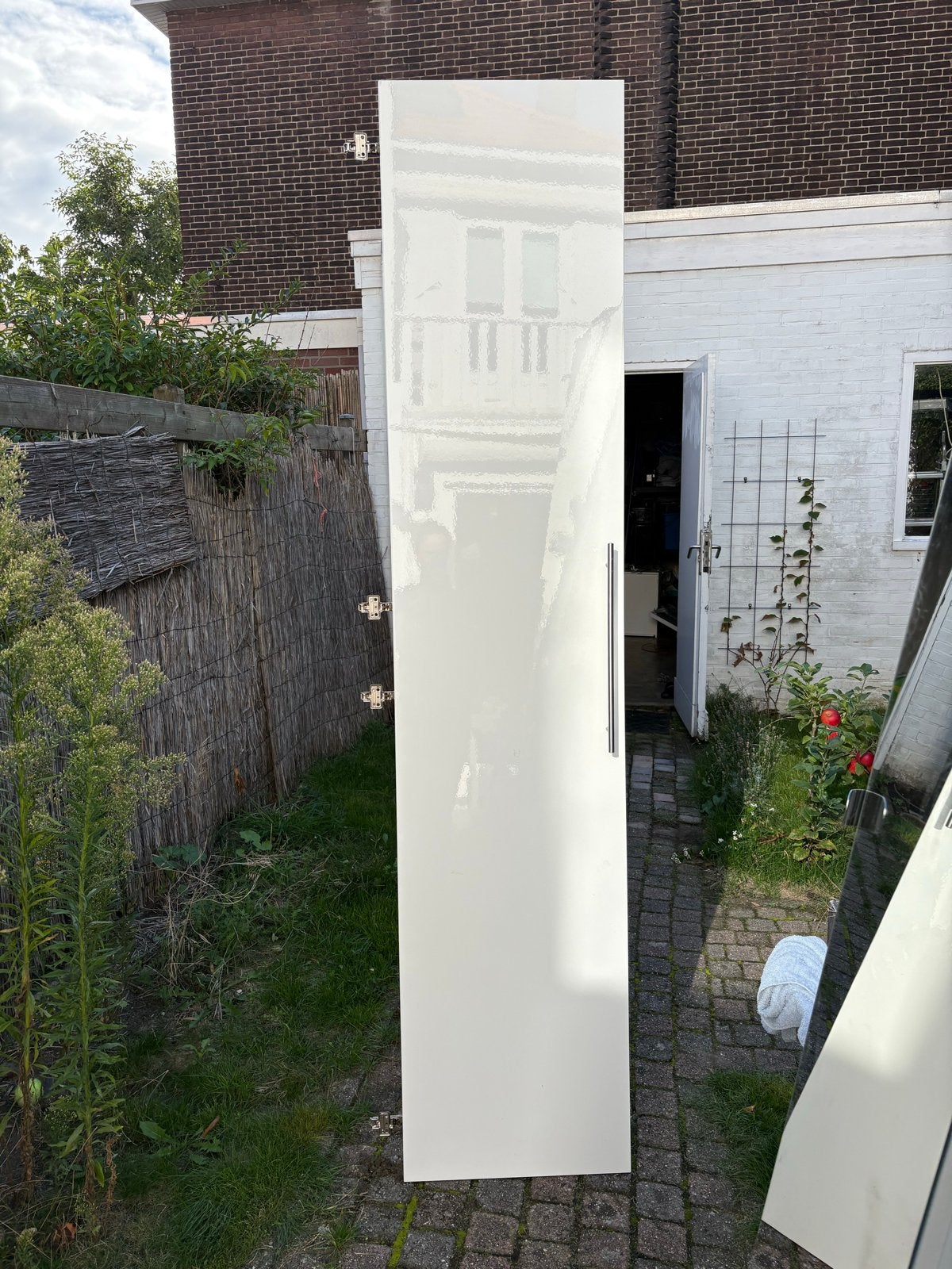 Hoogglans witte IKEA Pax kastdeur met handvat 2stuks, Ophalen, 200 cm of meer, Zo goed als nieuw, Minder dan 25 cm