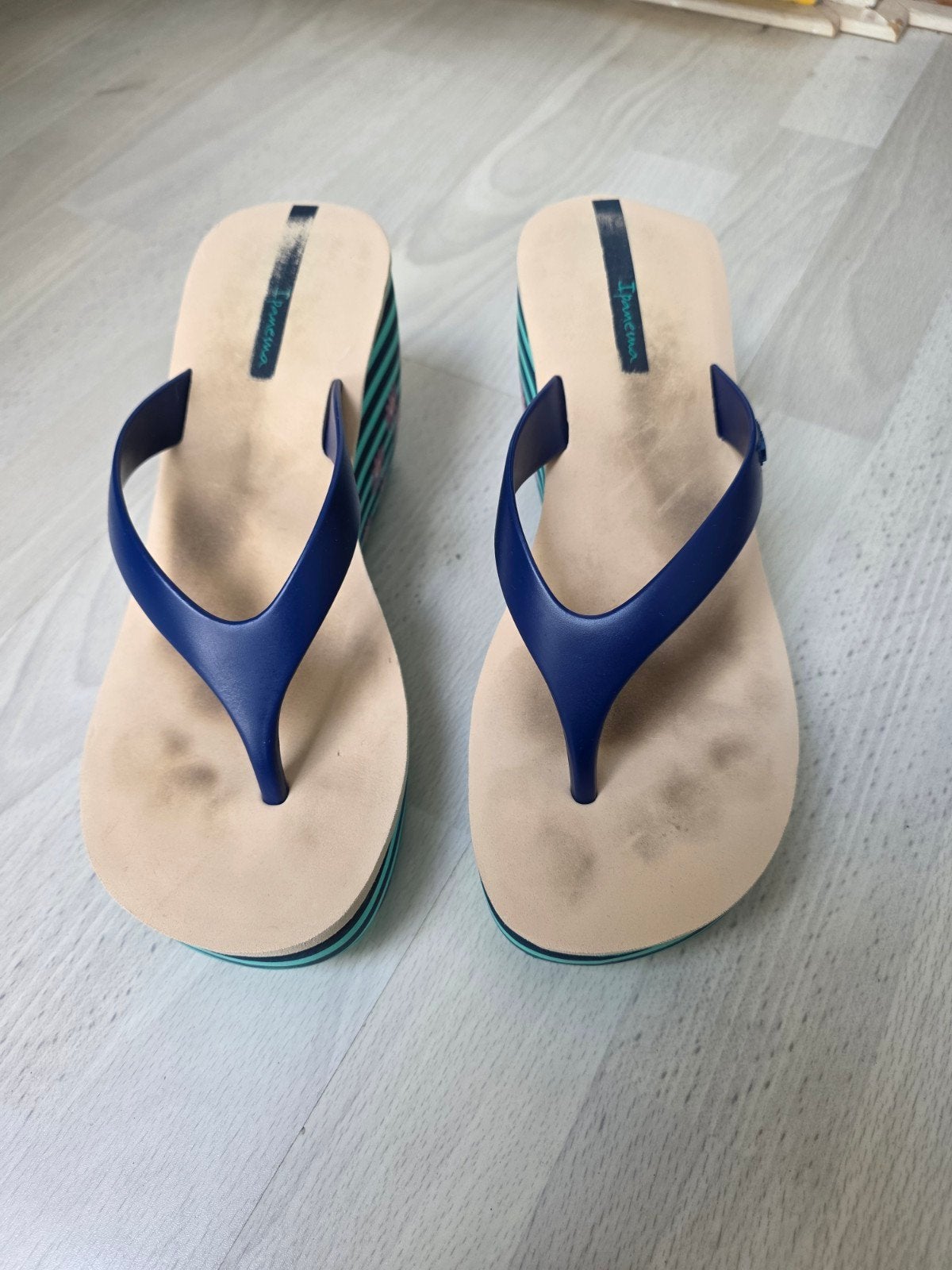 Ipanema Sleehak Slippers / Teen slippers met plateau – Maat, Slippers, Blauw, Ophalen of Verzenden, Zo goed als nieuw