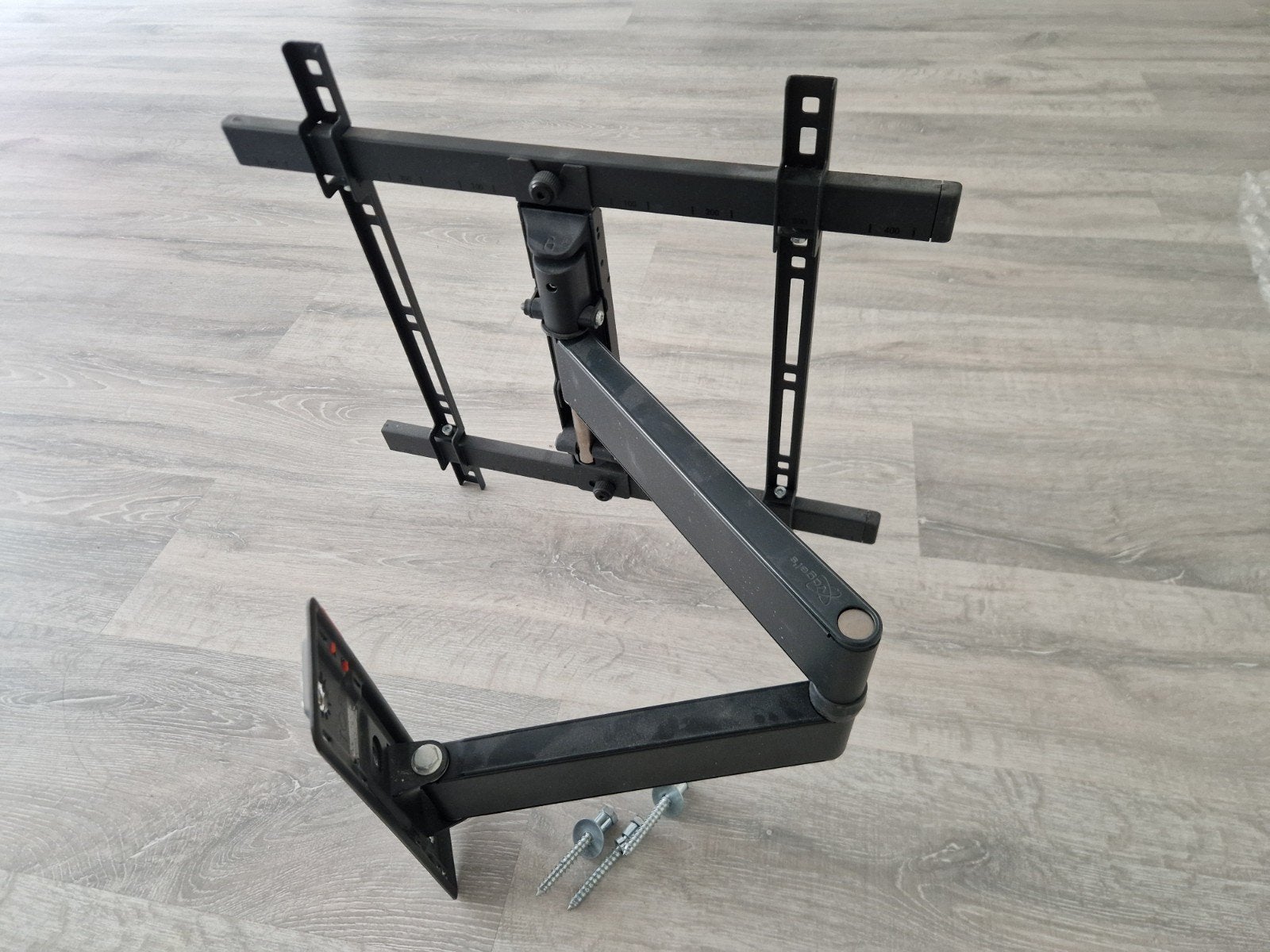 Verstelbare TV Beugel - Zwart, Audio, Tv en Foto, Ophalen, Gebruikt