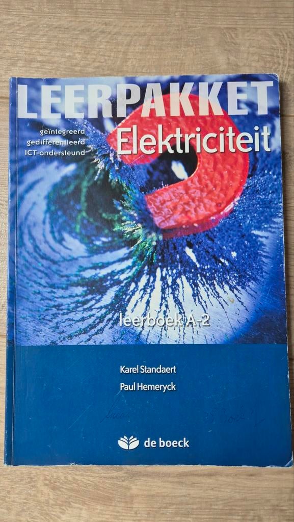 Paul Hemeryck - Leerpakket elektriciteit A-2 - leerboek, Paul Hemeryck; Karel Standaert, Ophalen of Verzenden, Zo goed als nieuw
