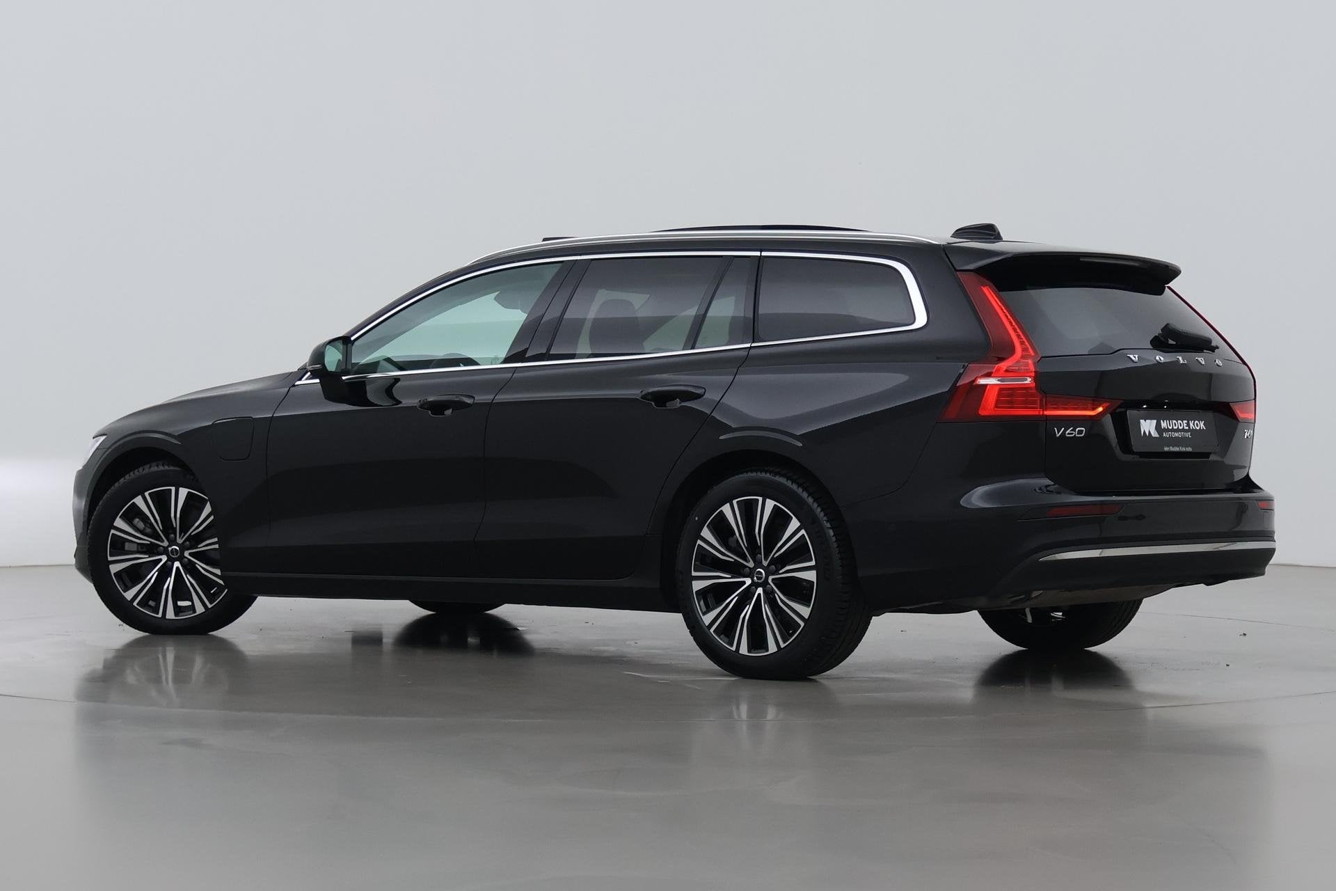 Volvo V60 T6 Plus Bright | ACC | Panoramadak | 360° Camera, Automaat, Gebruikt, Euro 6, 4 cilinders