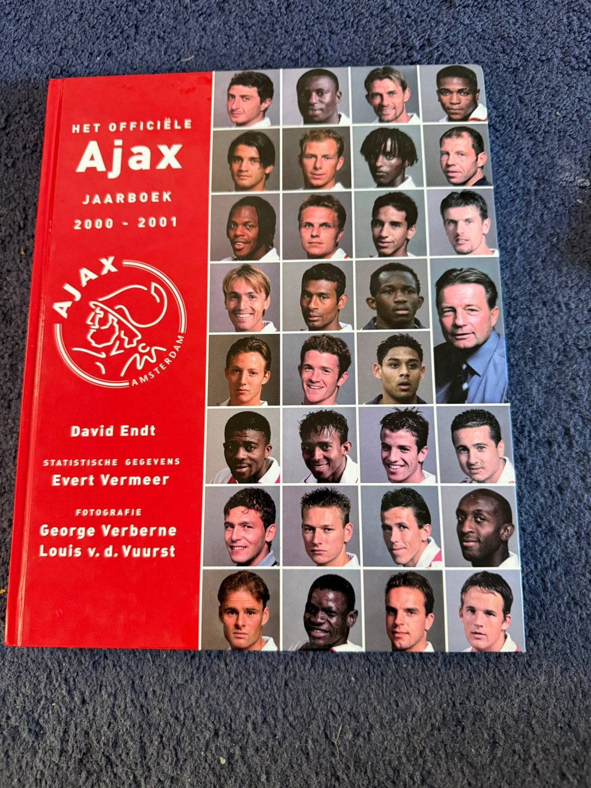 Ajax jaarboek 2000-2001, Ophalen of Verzenden, Zo goed als nieuw, Ajax, Boek of Tijdschrift