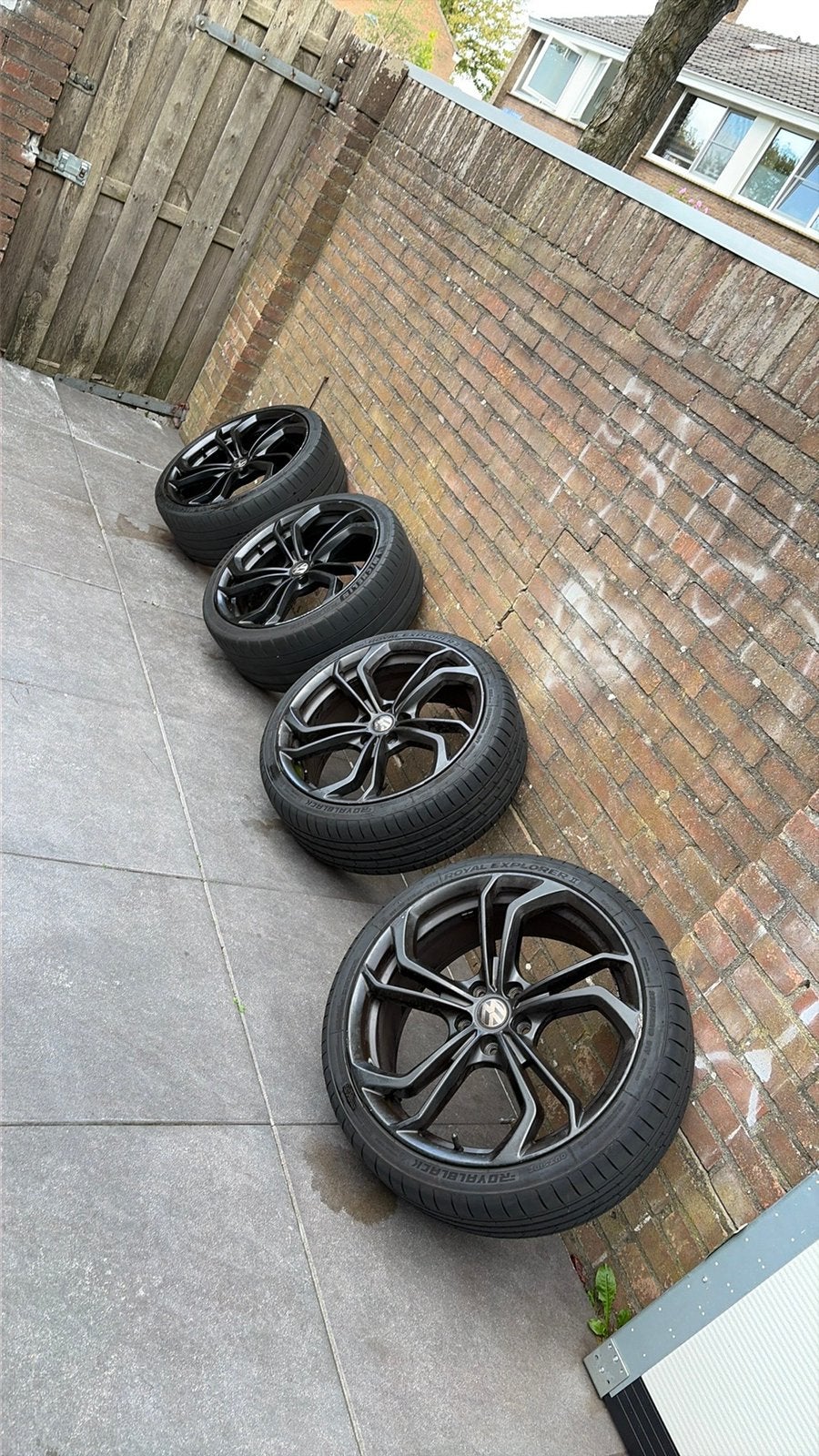 18 inch Golf 7.5 GTI velgen + 19 inch TCR velgen met banden, 19 inch, Banden en Velgen, 235 mm, Winterbanden