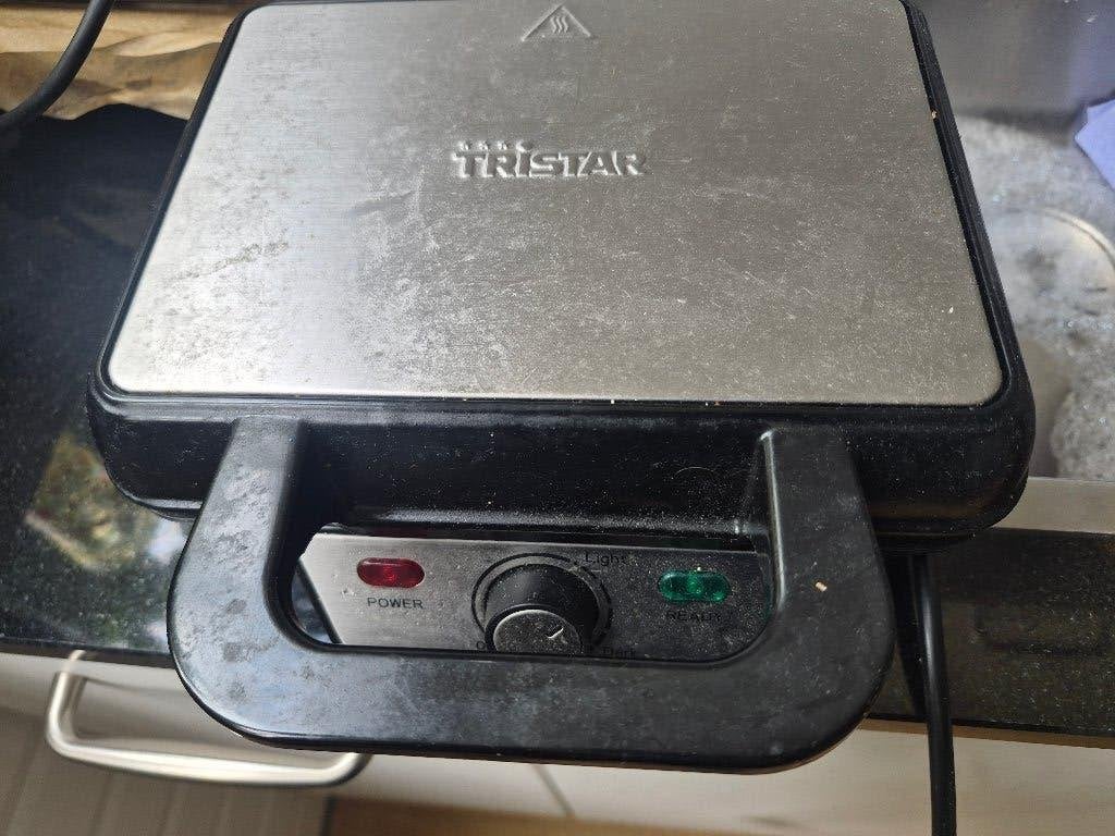 Tristar wafelijzer (modelnummer WF-2195) vermogen van 1000W., Witgoed en Apparatuur, Ophalen, Zo goed als nieuw