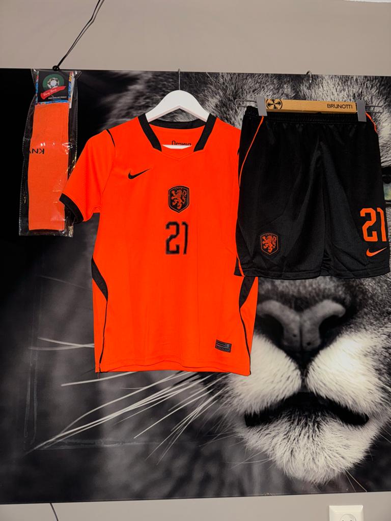 Nederlands Elftal WK Tenue - Shirt, Broekje & Sokken, Maat S, Ophalen of Verzenden, Nieuw, Set