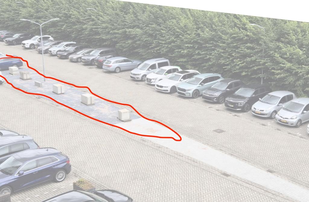 Parkeerplaats op A-Locatie Veenendaal (A12) Stalling/Opslag, Huizen en Kamers, Garages en Parkeerplaatsen