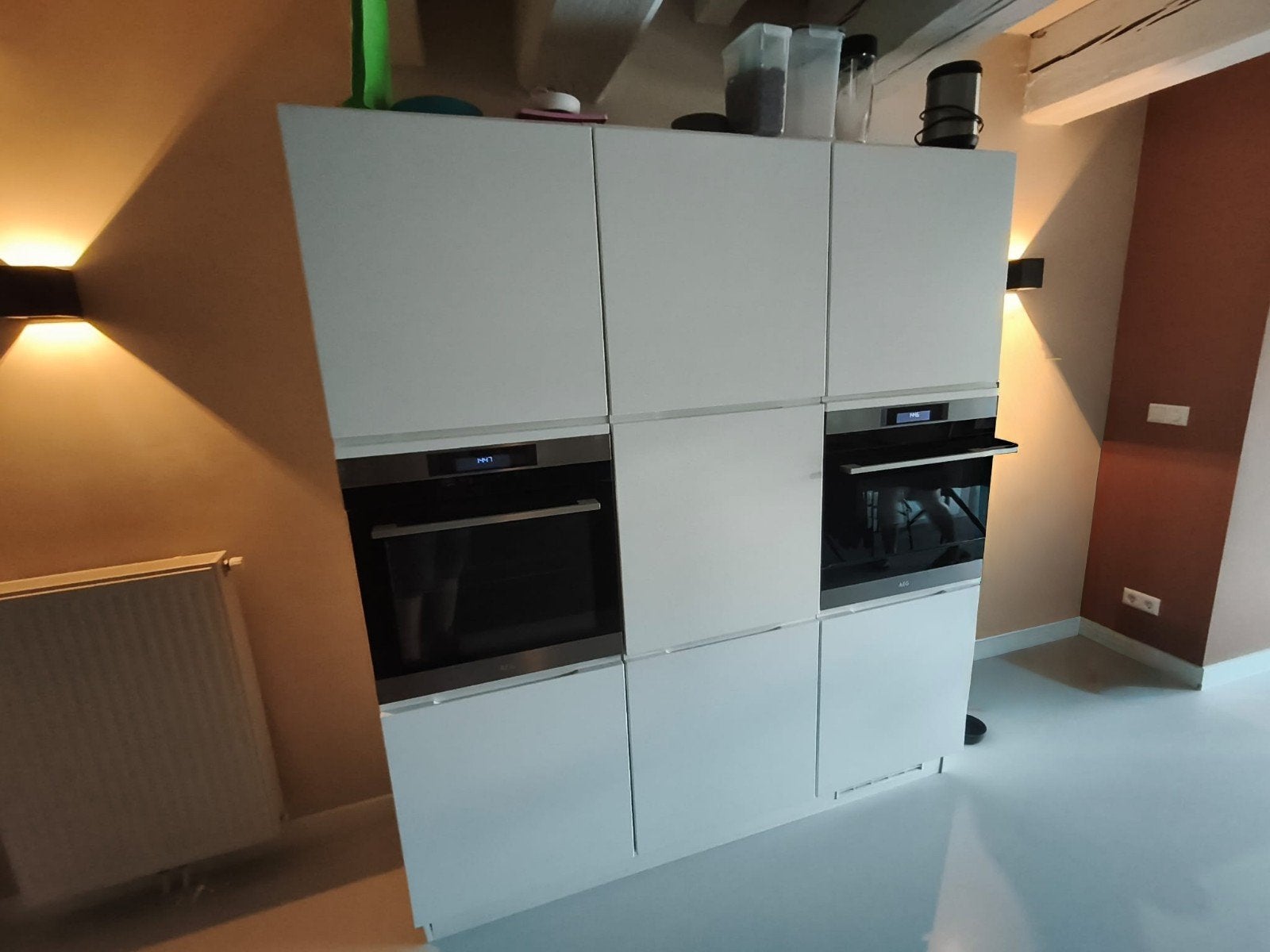 Moderne keuken met kookeiland en inbouwapparatuur, Ophalen, Gebruikt, Overige materialen, Zwart