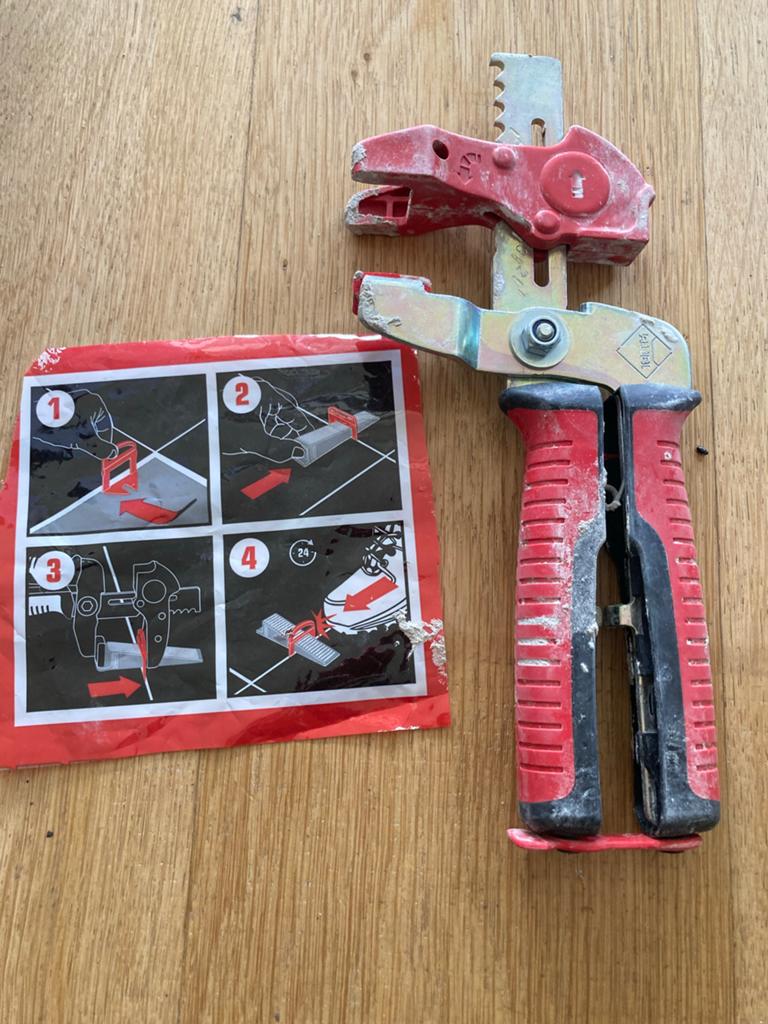 Rubi tegel levelling systeem tang en clips, Ophalen of Verzenden, Zo goed als nieuw, Gereedschap of Toebehoren
