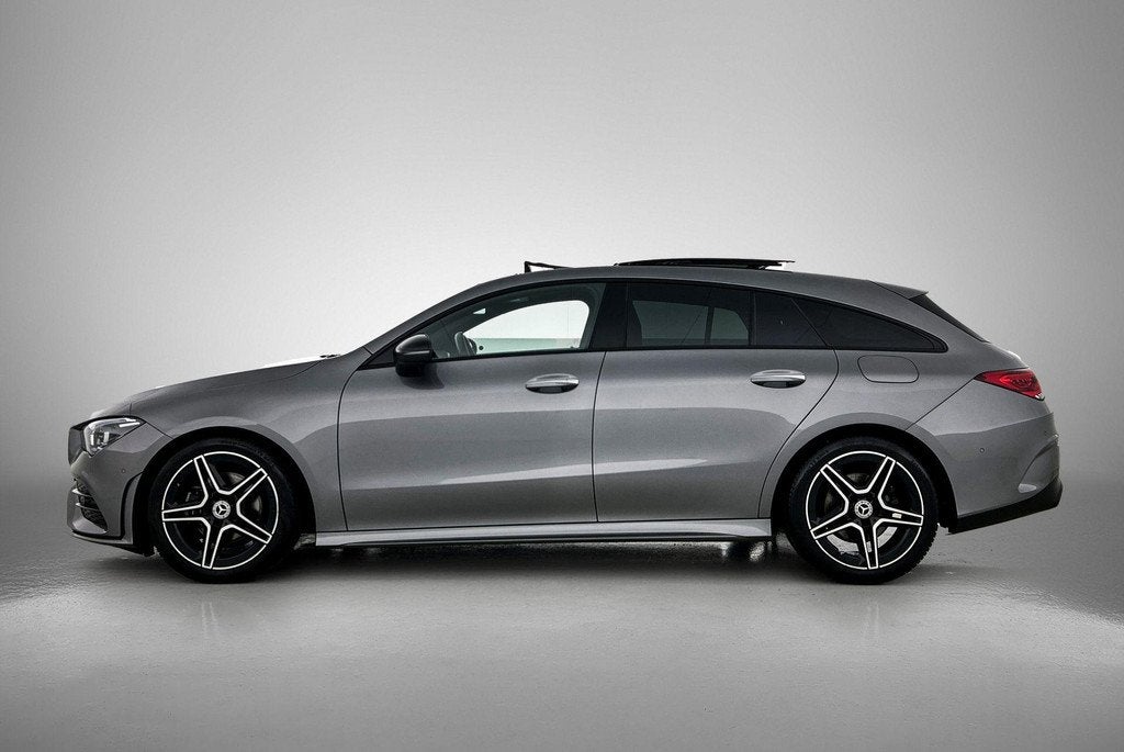 Mercedes-Benz CLA-klasse Shooting Brake 180 Business Solutio, Auto's, 136 pk, Gebruikt, 4 cilinders, Leder en Stof