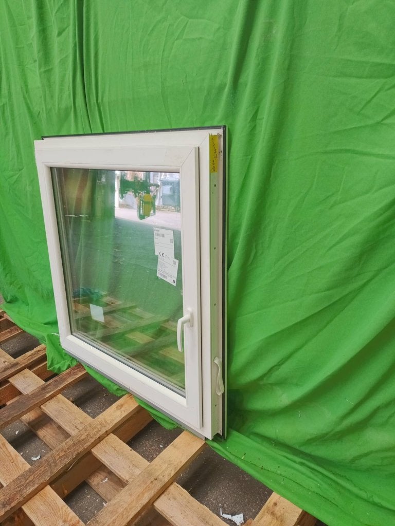 Kunststof Draaikiep kozijn  b109,5 x h110 cm -2680-, Kunststof, Raamkozijn, Niet ingevuld, Ophalen of Verzenden