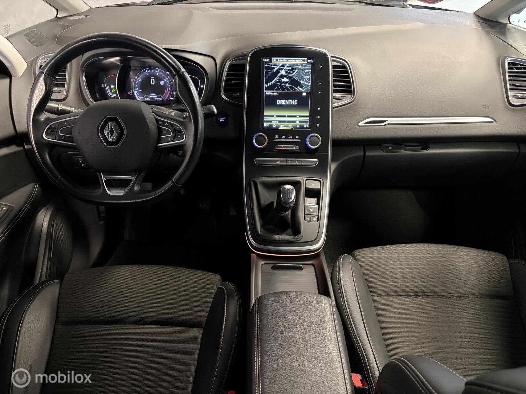 Renault Scenic 1.2 TCe Initiale Paris TR.HAAK / NAVI / LED /, Voorwielaandrijving, Dealer onderhouden, Gebruikt, 4 cilinders