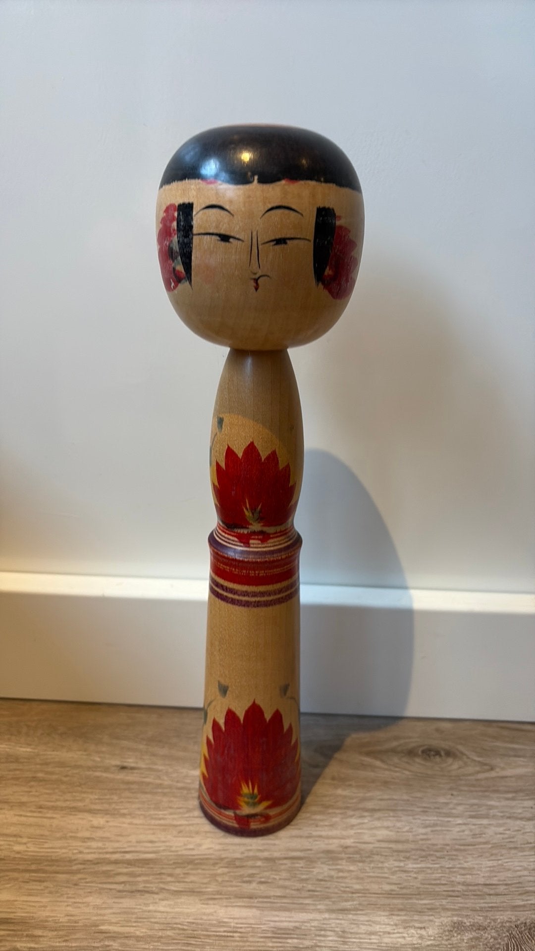 Originele vintage houten kokeshi pop uit Japan, Ophalen of Verzenden, 31 cm, Pop/figuur, Hout