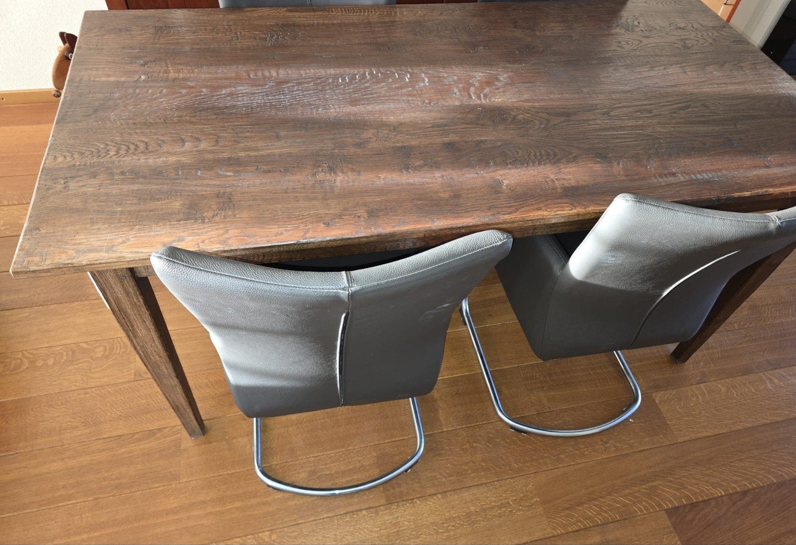 Houten Tafel met 4 leder stoelen, Ophalen, Gebruikt, Vier
