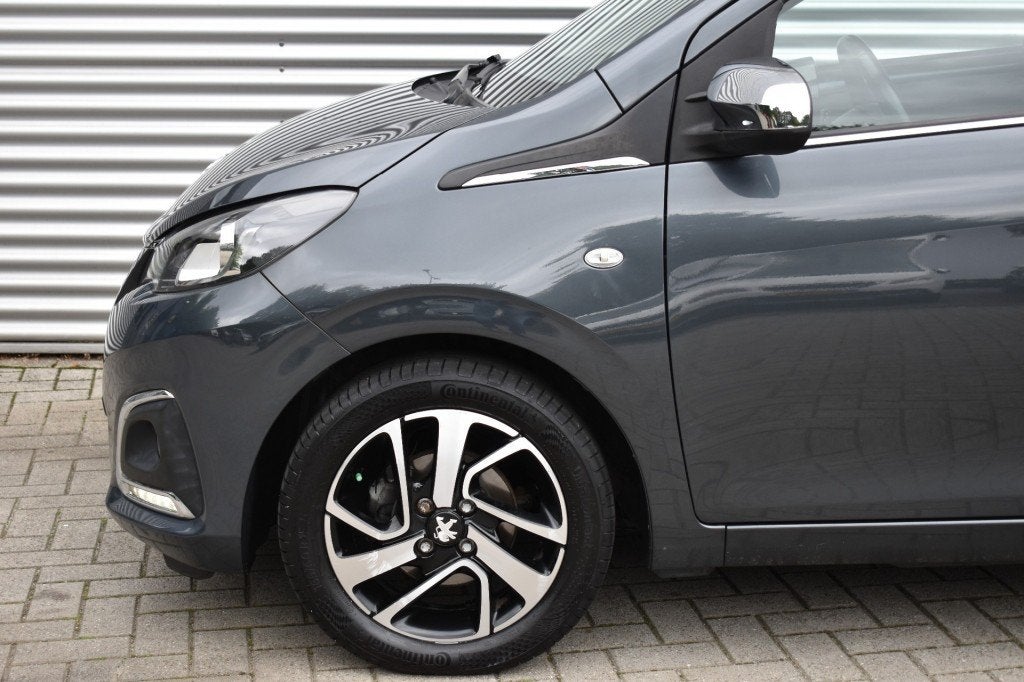 Peugeot 108 1.0 E-VTI ALLURE / 15 VELGEN / CRUISE-CONTROL /, Auto's, Gebruikt, Euro 6, 4 stoelen, 68 pk