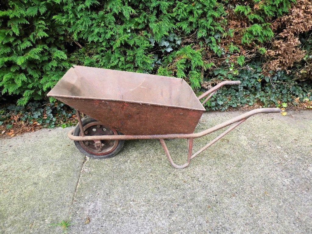 Brocante metalen kruiwagen jaren 50, Tuin en Terras, Kruiwagens, Ophalen, Gebruikt