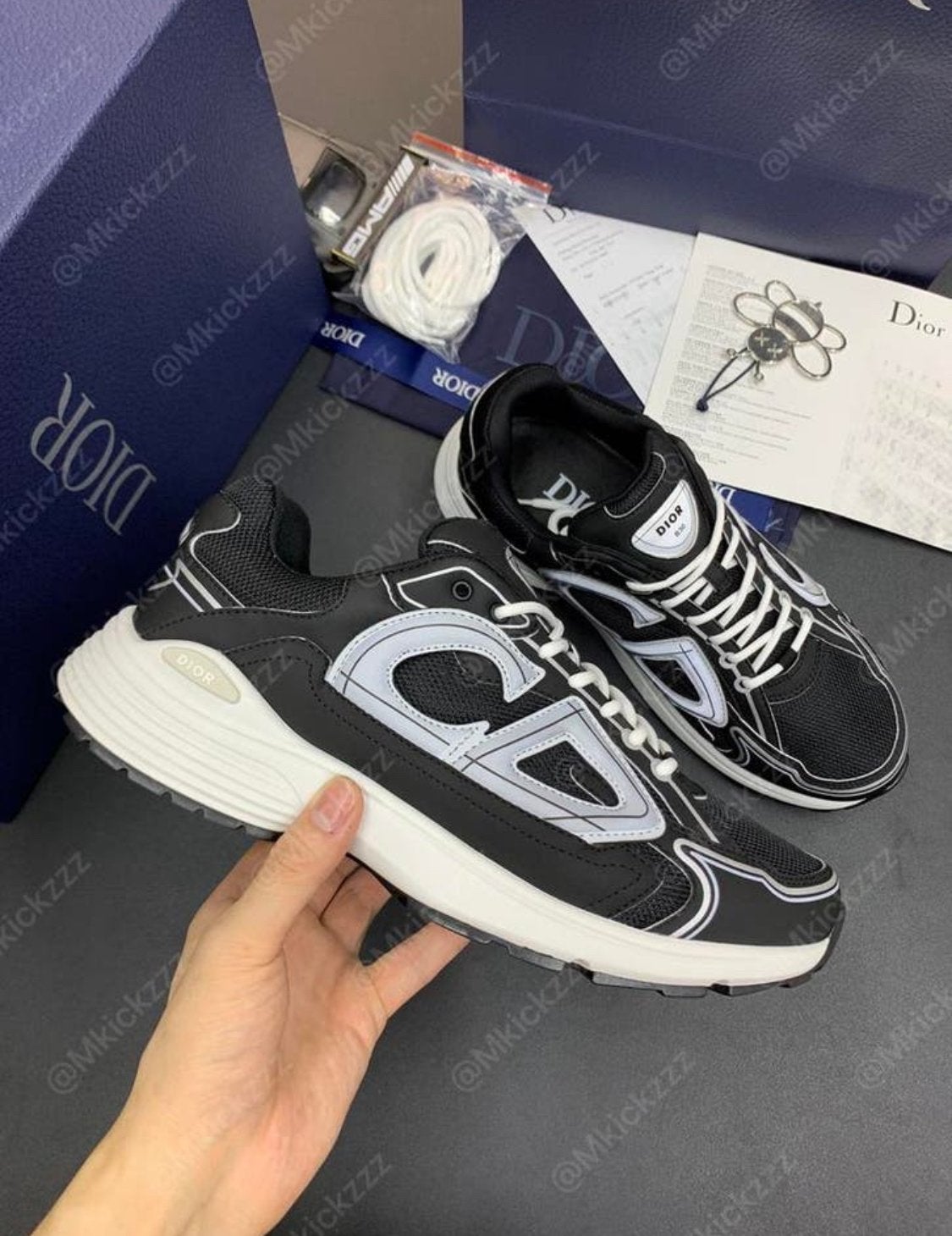 Dior B22 Sneakers Zwart Wit - nieuw, Kleding | Dames, Schoenen, Ophalen of Verzenden, Zo goed als nieuw, Zwart, Sneakers of Gympen