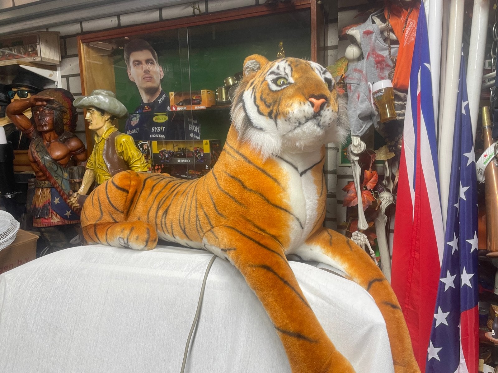Grote pluche tijger - Realistisch en decoratief, Kinderen en Baby's, Ophalen, Oranje, Gebruikt, Overige merken