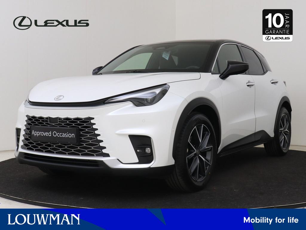 Lexus LBX Emotion 2WD Advanced Pack | HUD | Mark Levinson, 12 maanden, 136 pk, Zwart, Bedrijf