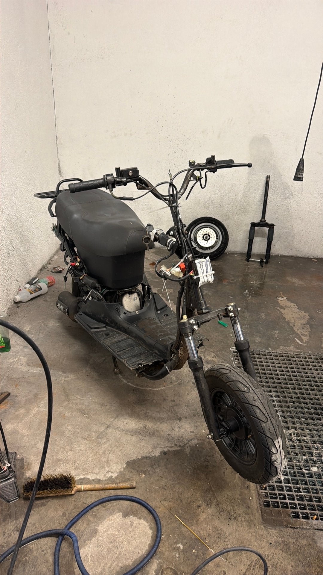 Agm 80cc brom, Ophalen of Verzenden, Zo goed als nieuw, Overige typen, Overige merken
