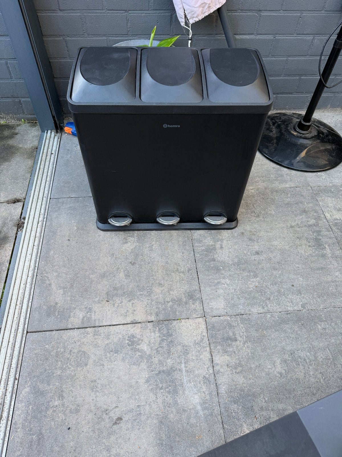 Brabantia Prullenbak met 3 vakken - 45 liter - Zwart, Ophalen, 50 – 75, Kunststof, Gebruikt