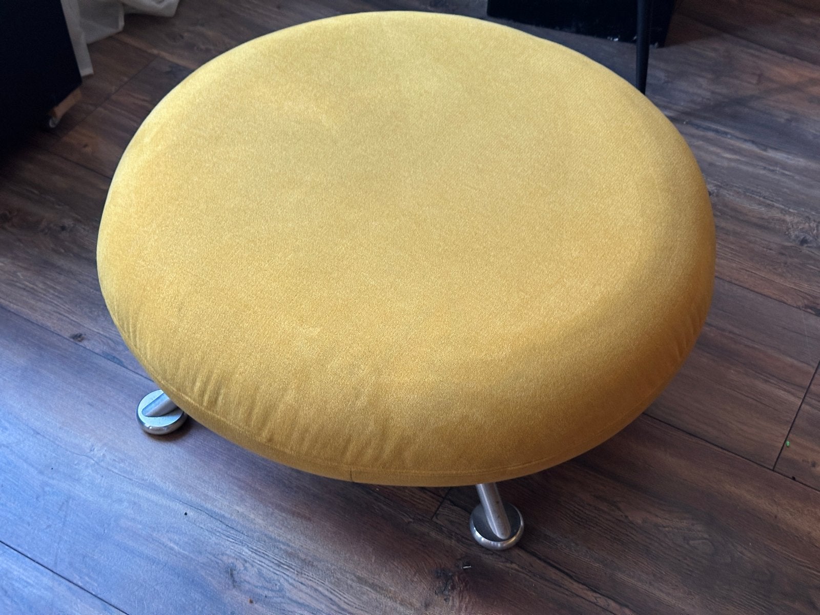 Poef Allumuir Pebble A620 - Oker Geel, Ophalen, Gebruikt, Rond, Minder dan 50 cm