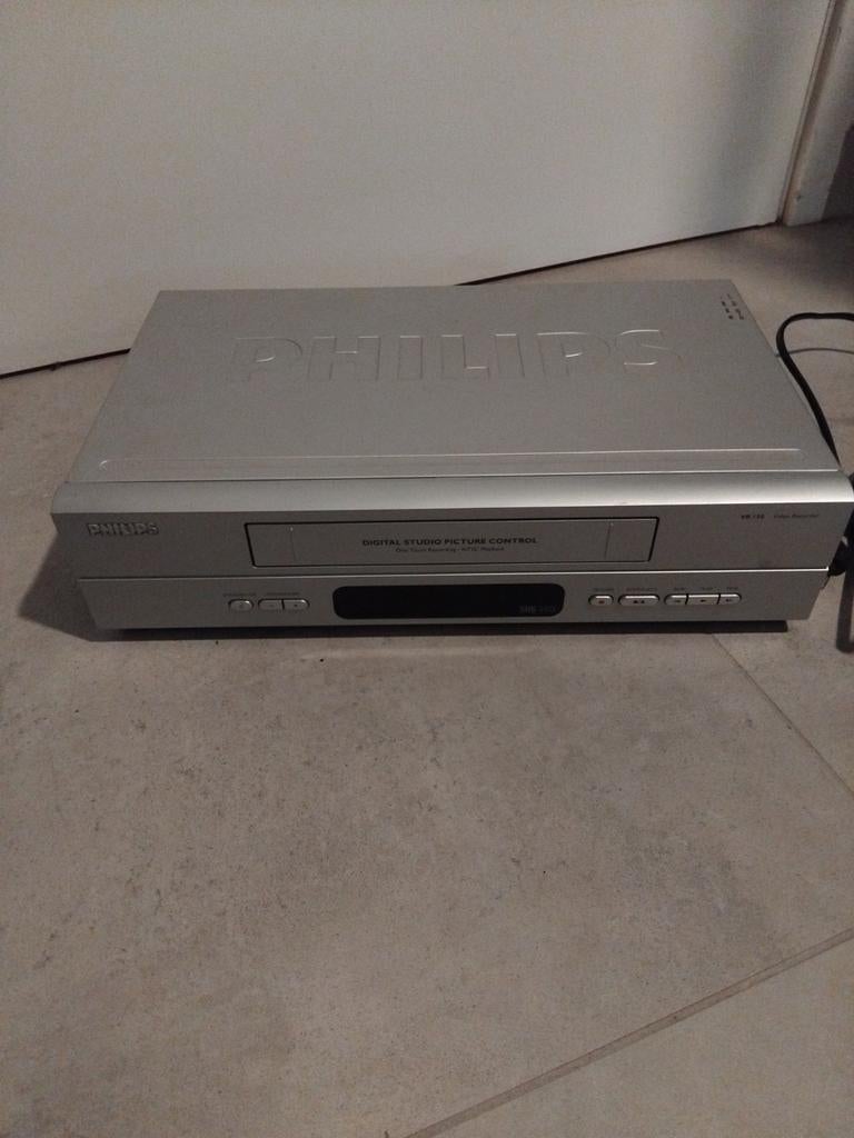 Philips vr 150 videorecorder vhs recorder video speler, Audio, Tv en Foto, Videospelers, Ophalen of Verzenden