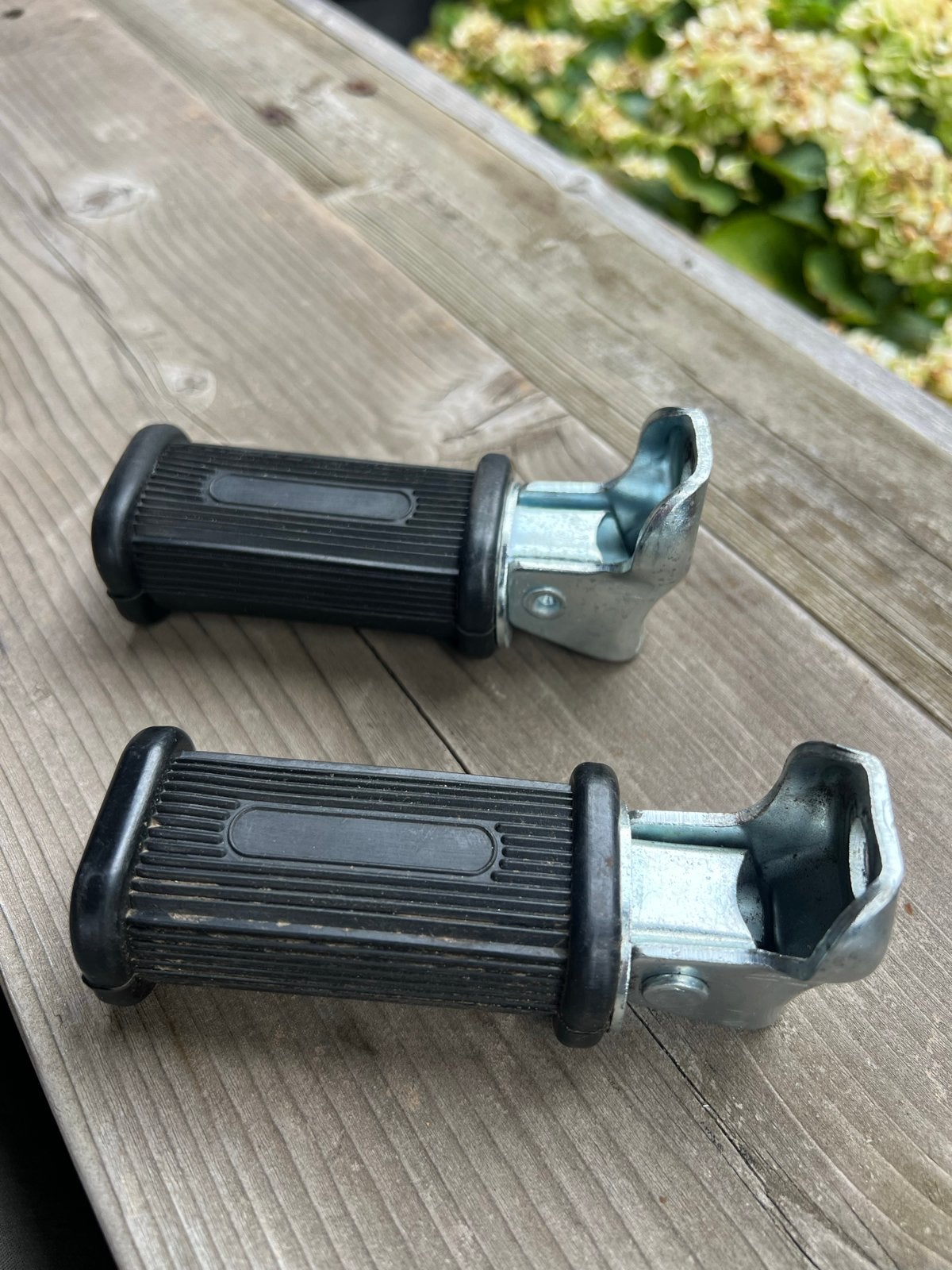 Voetsteunen voor motorfiets of bromfiets, Fietsen en Brommers, Ophalen of Verzenden, Gebruikt, Overige typen