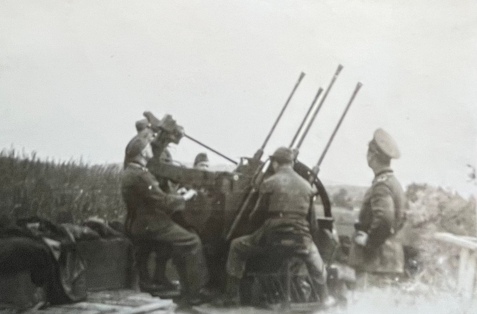 WO2 DUITS Zw/w foto FLAK vierling met bemanning, Verzenden, Landmacht, Duitsland, Foto of Poster