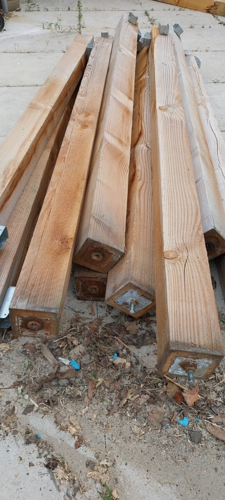 Gebruikte houten balken met metalen voet, Zo goed als nieuw, 250 tot 300 cm, 50 mm of meer, Balk