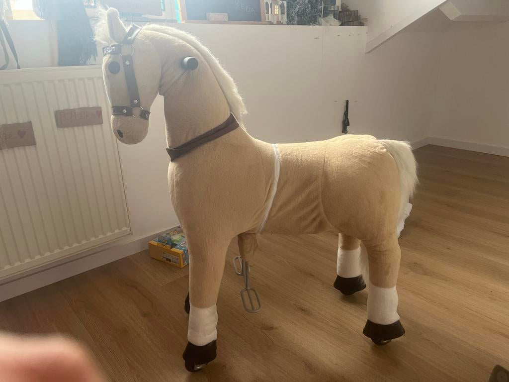 Groot speelgoed paard op wielen - ideaal voor kinderen, Ophalen, Zo goed als nieuw, Jongen of Meisje