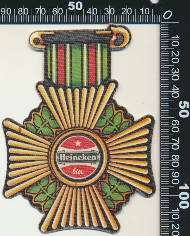 Sticker: Heineken (Medaille 1), Ophalen of Verzenden, Zo goed als nieuw, Bedrijf of Vereniging