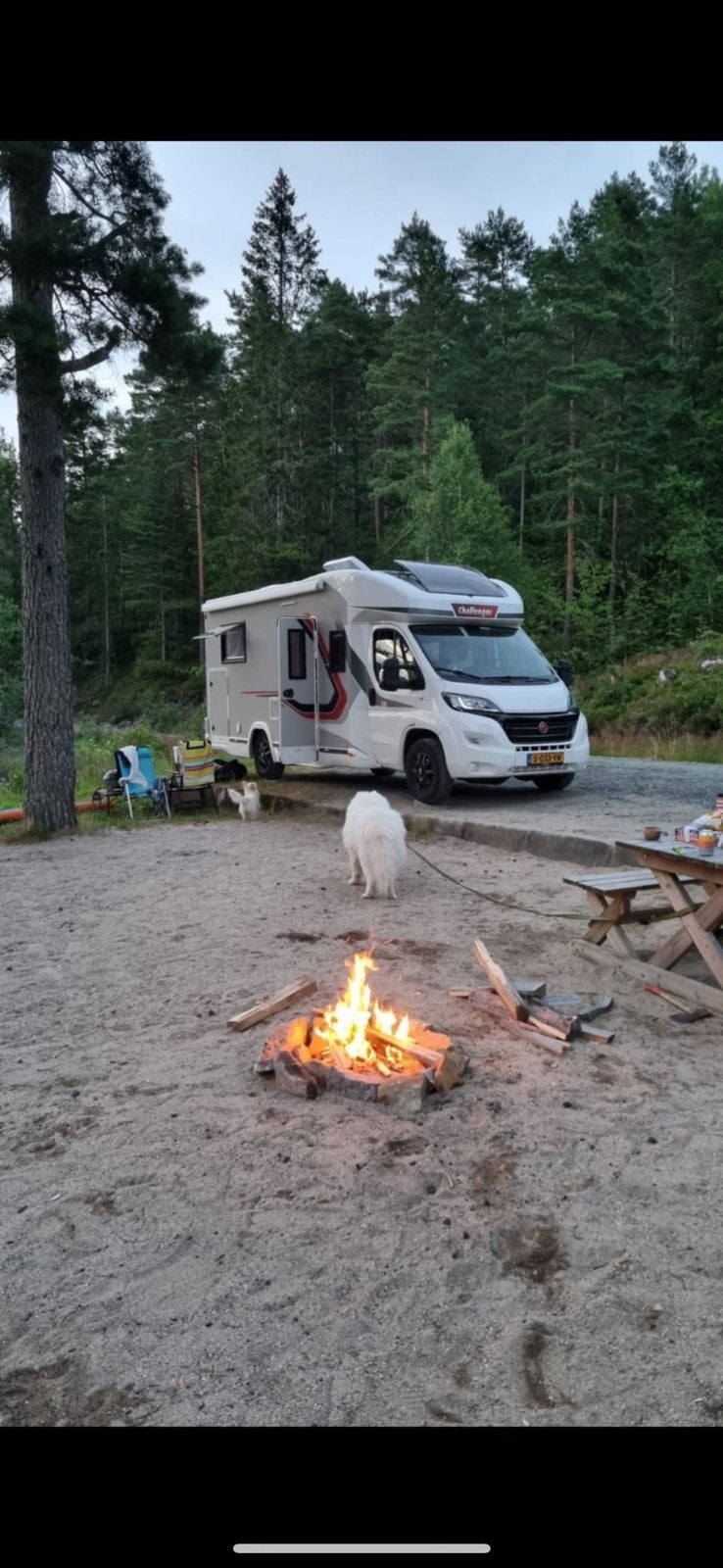 4p 2021 Challenger – Luxe off-grid kamperen
