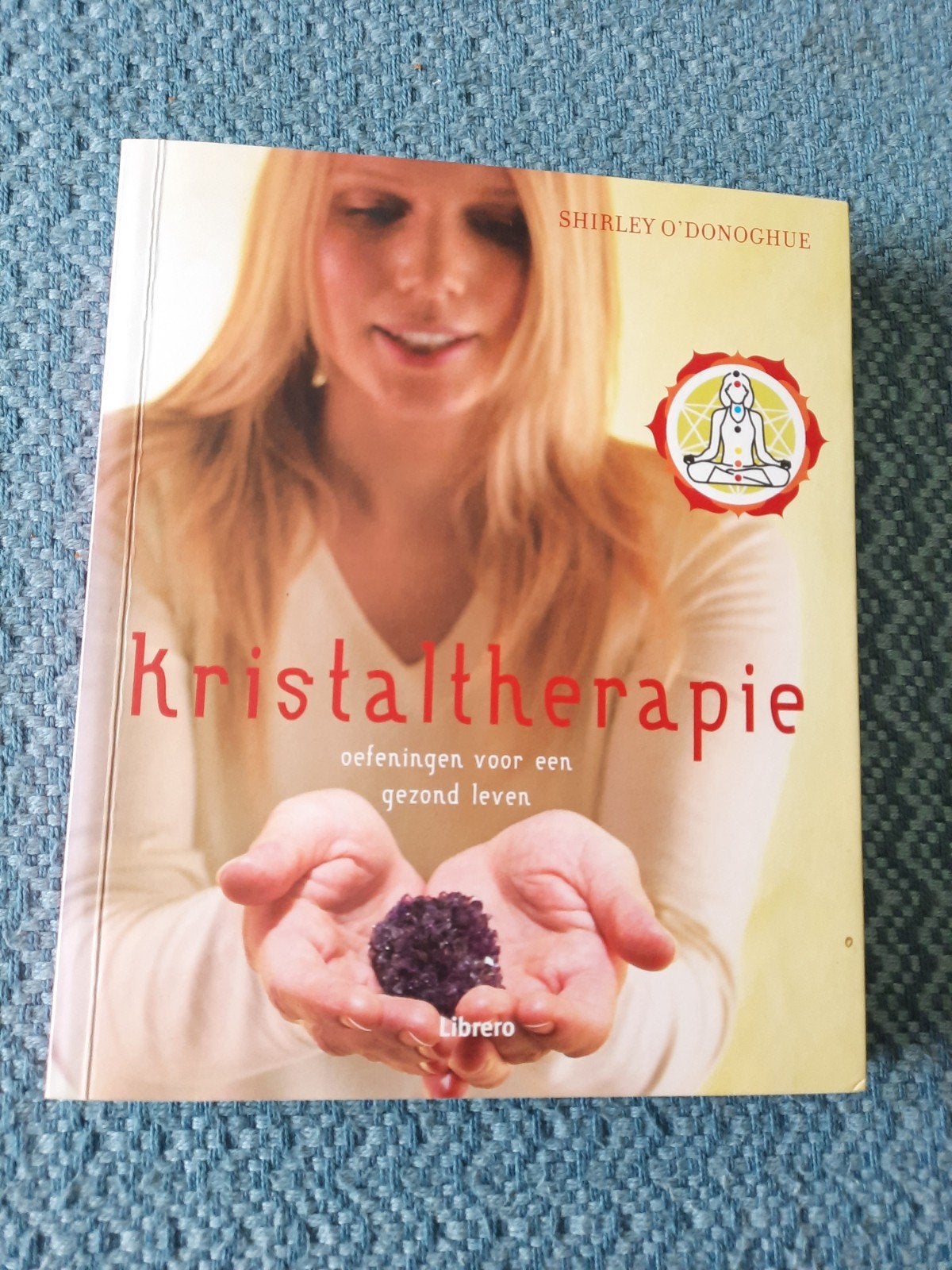Kristaltherapie: Oefeningen voor een Gezond Leven, Spiritualiteit algemeen, Ophalen of Verzenden, Zo goed als nieuw, Instructieboek