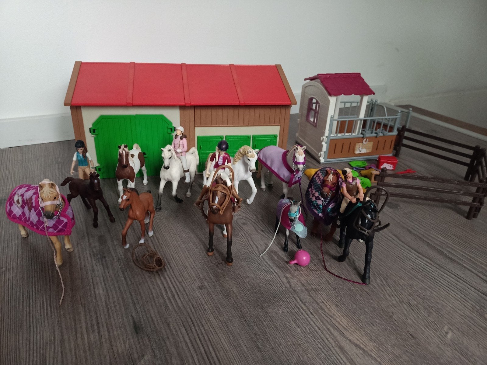 schleich paarden, Ophalen of Verzenden, Zo goed als nieuw