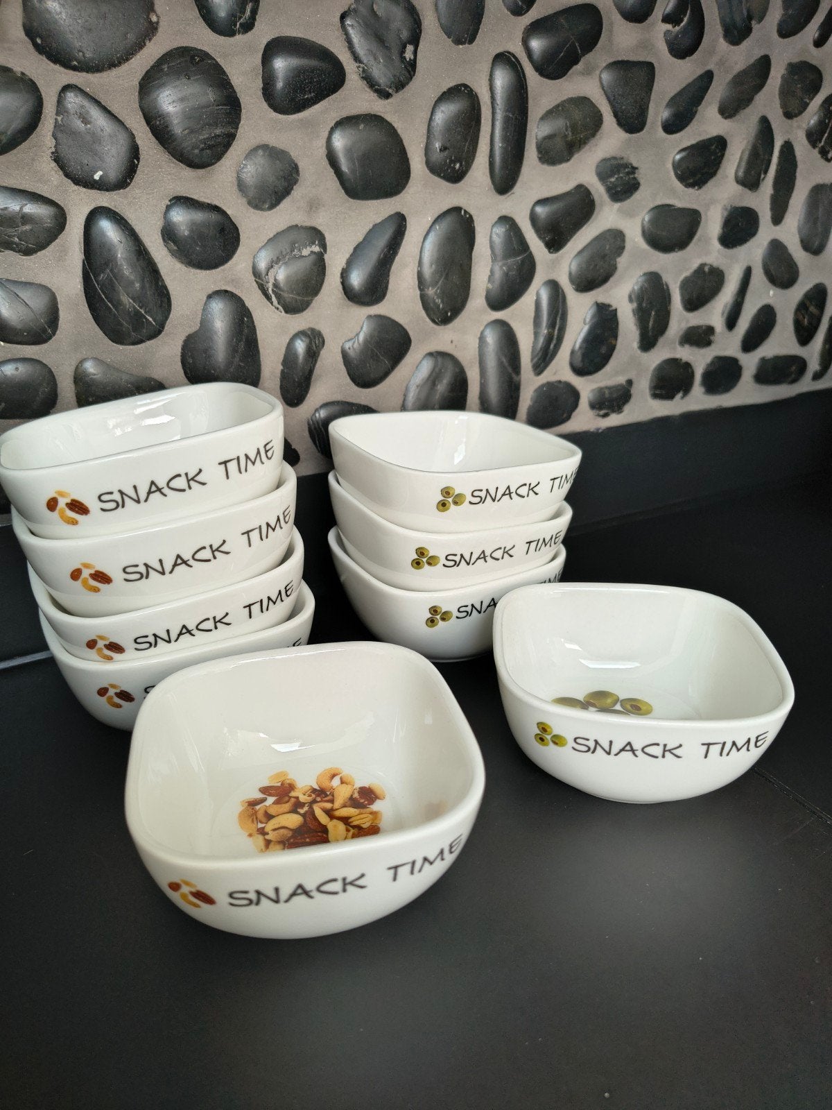 9x Wit porselein Snack Time bakjes/schaaltjes Olijven Noten, Ophalen of Verzenden, Overige stijlen, Porselein, Schaal of Schalen