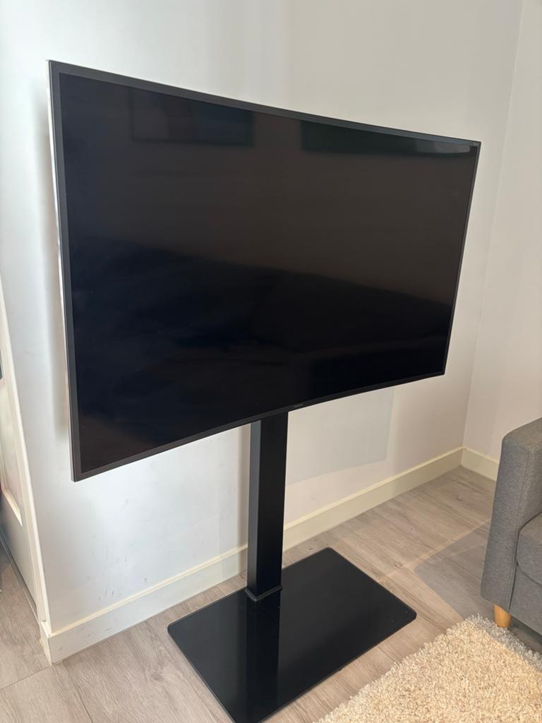 Samsung 55 inch Curved 4K TV + draaibare vloerstandaard, Ophalen, 100 Hz, Samsung, 100 cm of meer