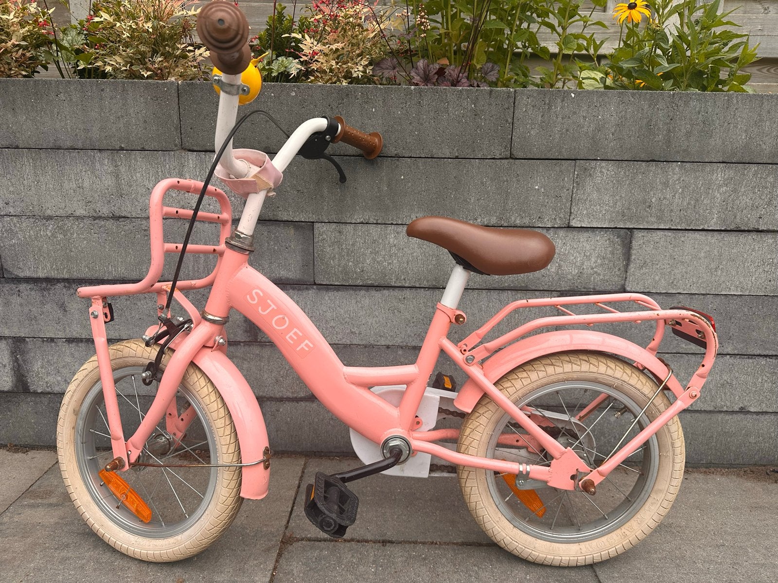 SJOEF Kinderfiets Roze - 14 inch, Fietsen en Brommers, Fietsen | Kinderfietsjes, Ophalen, Gebruikt, Terugtraprem, Minder dan 16 inch
