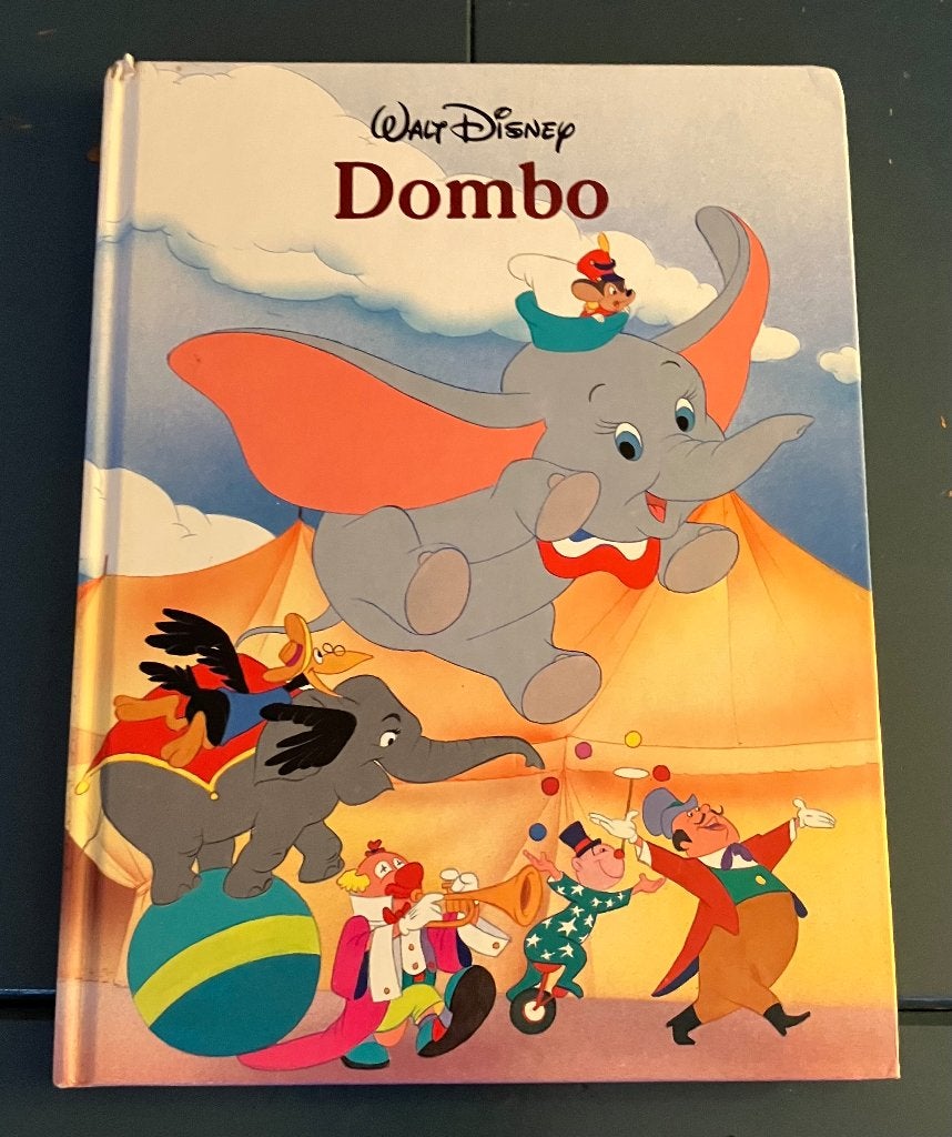Hardcover Boek Walt Disney Dombo; Geïllustreerd, Boeken, Ophalen of Verzenden, Zo goed als nieuw
