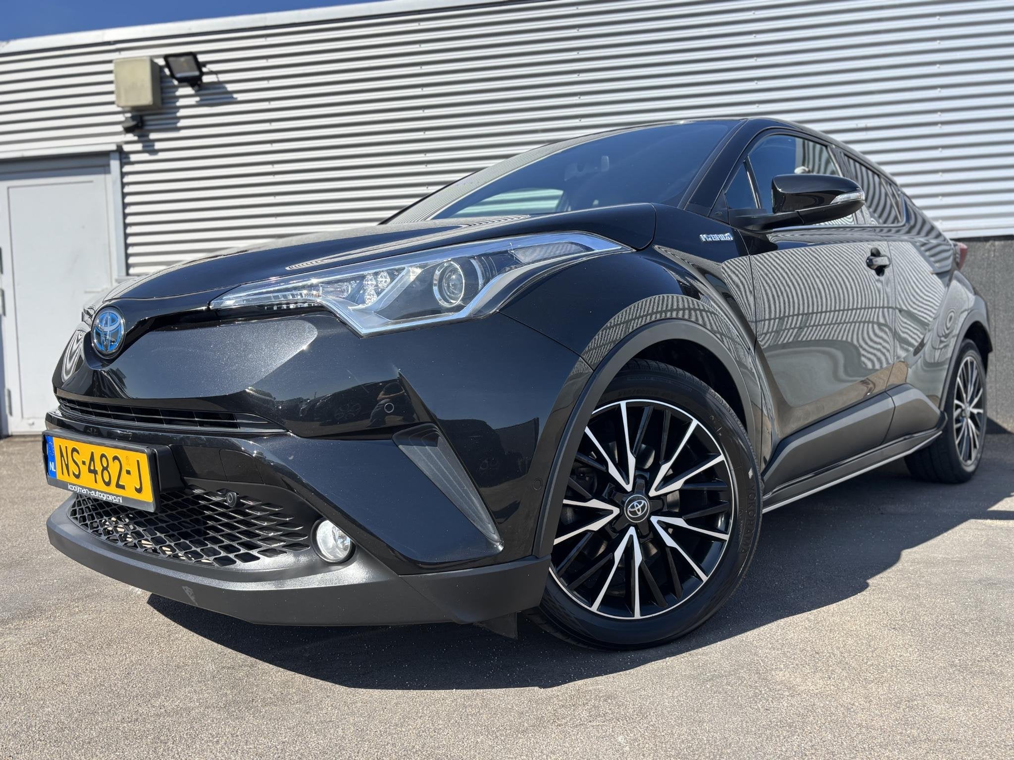 Toyota C-HR 1.8 Hybrid Executive Automaat Stoelverwarming, N, Auto's, Dealer onderhouden, Euro 6, 4 cilinders, Leder en Stof