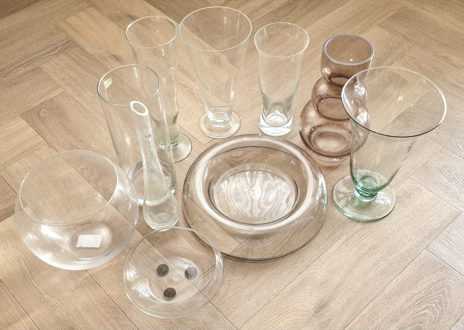 Partij design glazen vazen/schaal ivm verhuizing/ emigratie, Ophalen, 29 cm, Op voet, Transparant