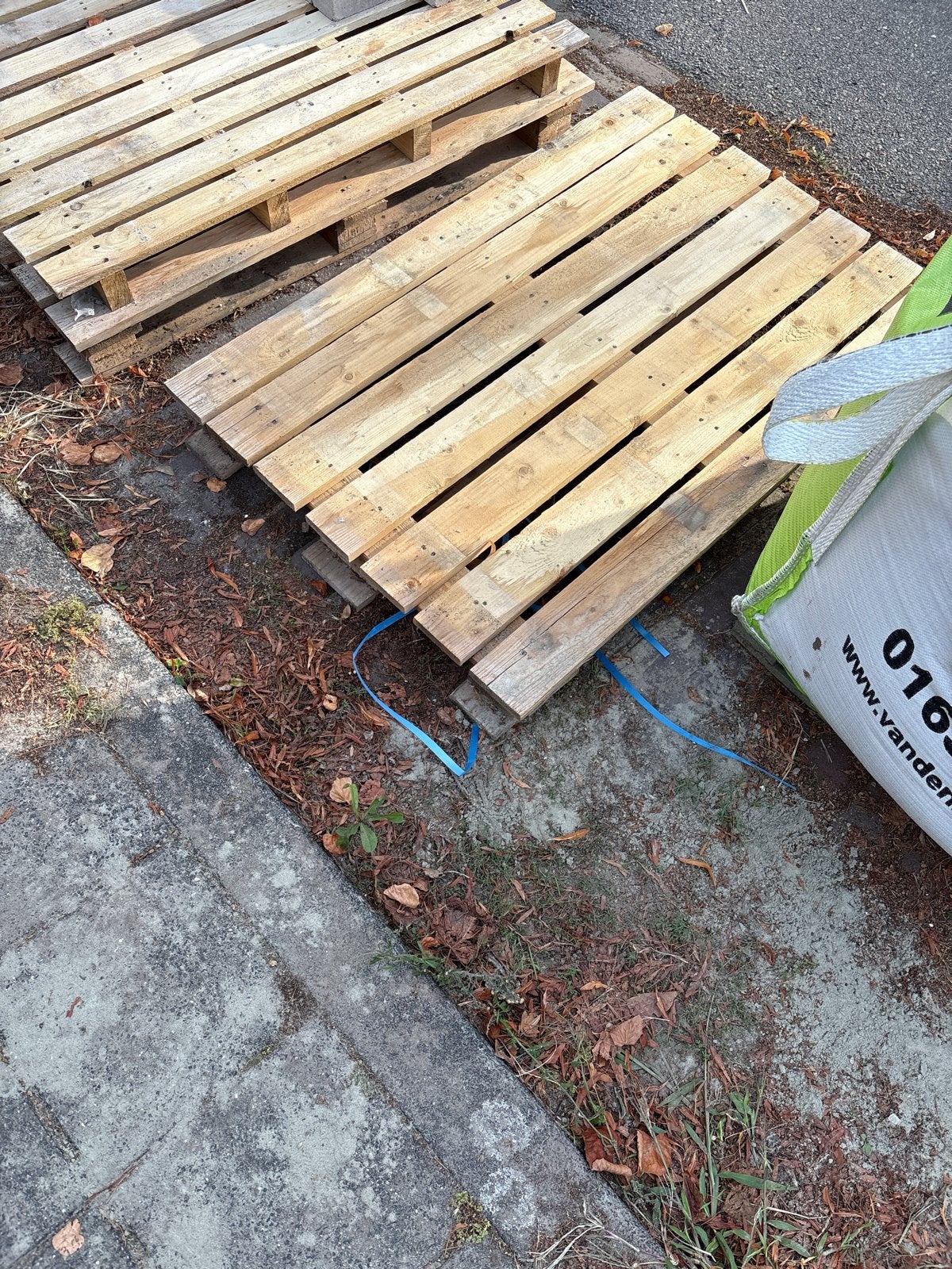 4 Houten Pallets - gratis, Ophalen