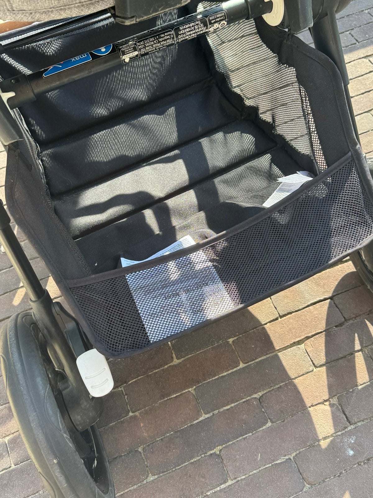 Foto 6 van Bugaboo Fox 2 kinderwagen grijs zwart inclusief alles