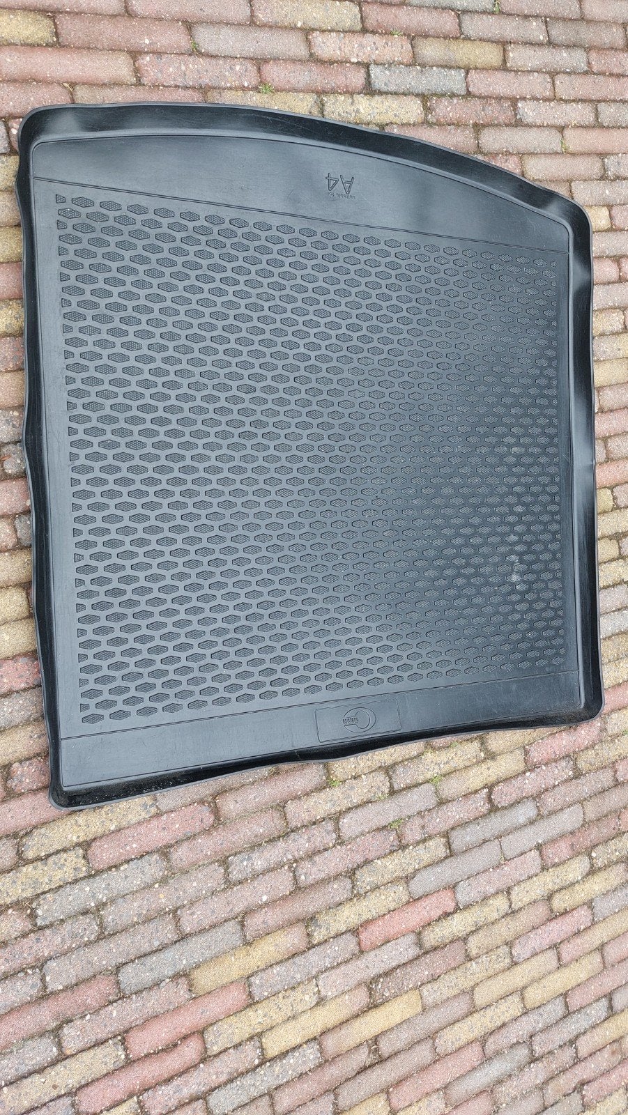 kofferbakmat Audi A4 b9 avant, Ophalen, Zo goed als nieuw