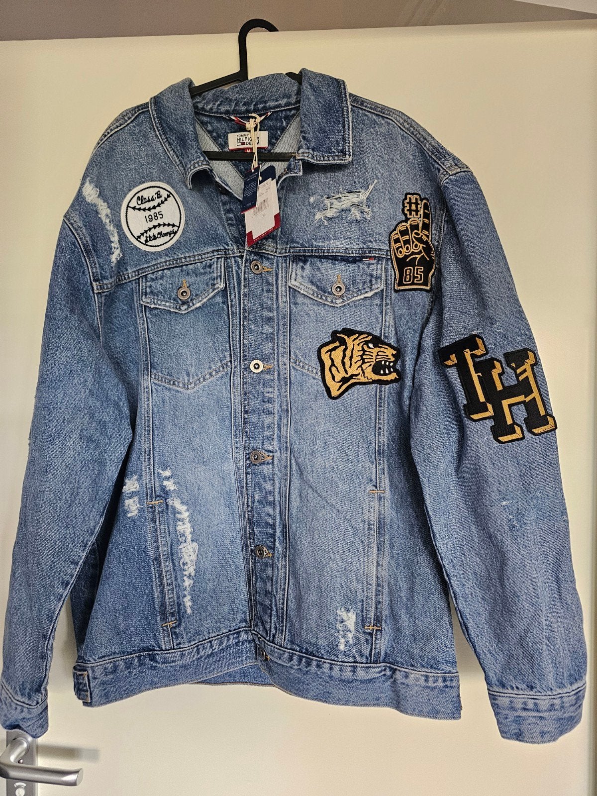 Tommy Hilfiger Oversized Denim Trucker Jas Maat M (nieuw), Ophalen, Tommy Hilfiger, Nieuw, Maat 48/50 (M)