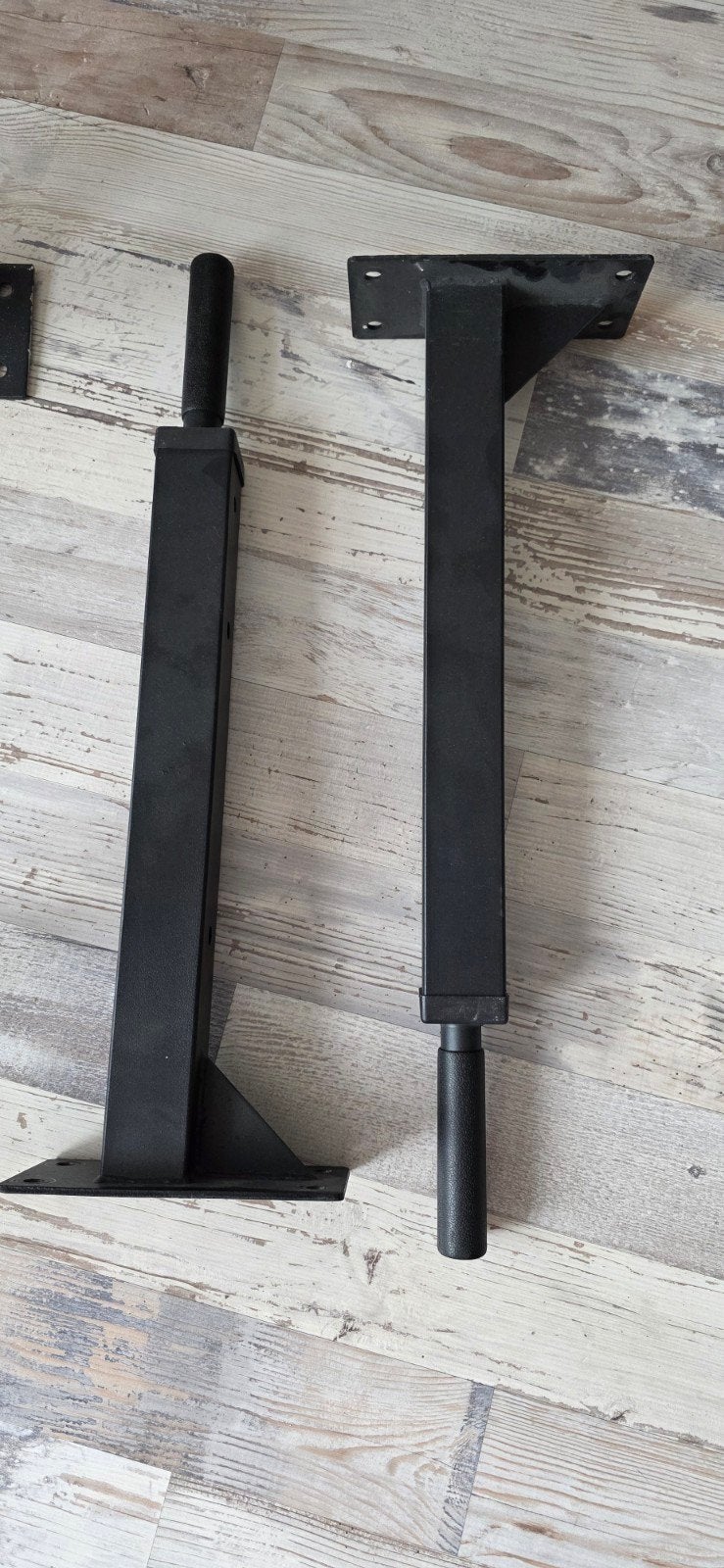 Oprekstang / Pull-up bar voor wandmontage, Ophalen